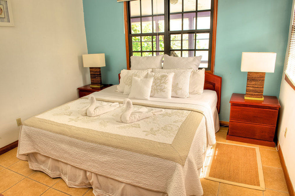 Blackbird Caye Resort Turneffe Atoll Exterior photo